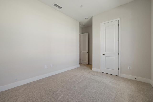 3080 Wisteria Dr, Lodi, CA 95242