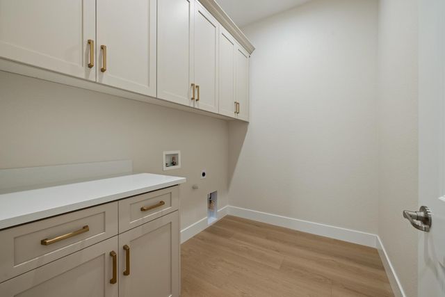 3080 Wisteria Dr, Lodi, CA 95242