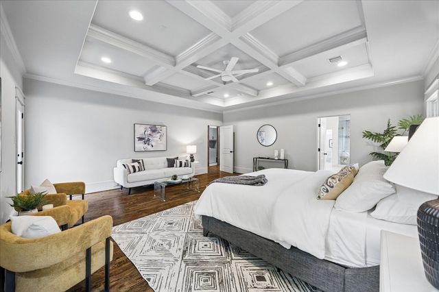 720 Oxford Street, Houston, TX 77007