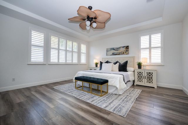 10208 Jenny Lynn Way, Elk Grove, CA 95757