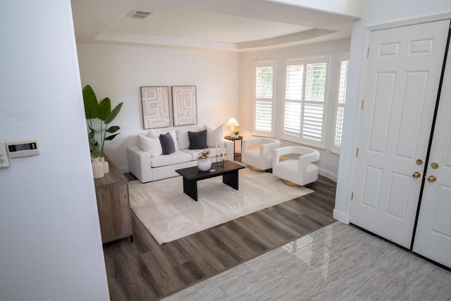 10208 Jenny Lynn Way, Elk Grove, CA 95757