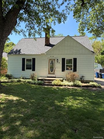 160 Ascot Avenue, Waterford, MI 48328