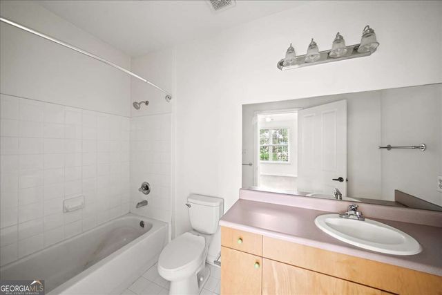 445 N Sessions Street NW 505, Marietta, GA 30060