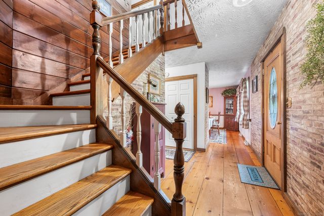 103 Pine Street, Columbia, CT 06237