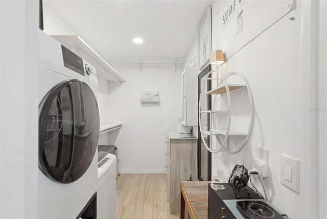 3698 61ST WAY N, St Petersburg, FL 33710