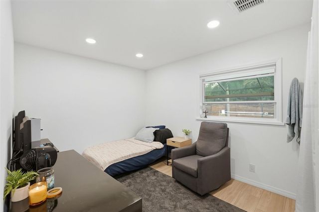 3698 61ST WAY N, St Petersburg, FL 33710