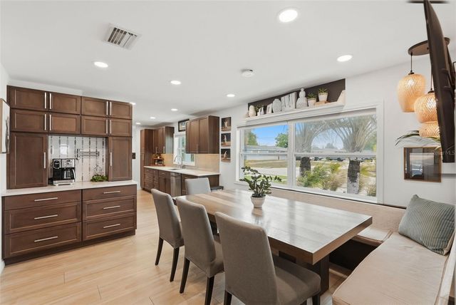 3698 61ST WAY N, St Petersburg, FL 33710