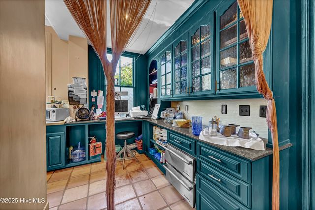 118 S 4th Street, Wilmington, NC 28401