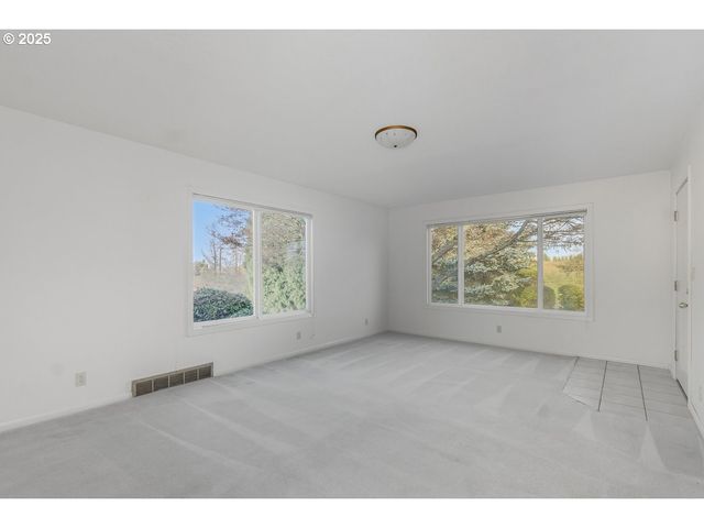 23990 Sw TILE FLAT Rd, Hillsboro, OR 97123