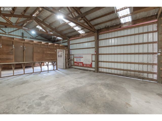 23990 Sw TILE FLAT Rd, Hillsboro, OR 97123