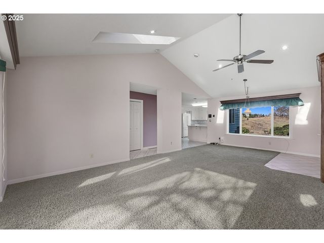 23990 Sw TILE FLAT Rd, Hillsboro, OR 97123