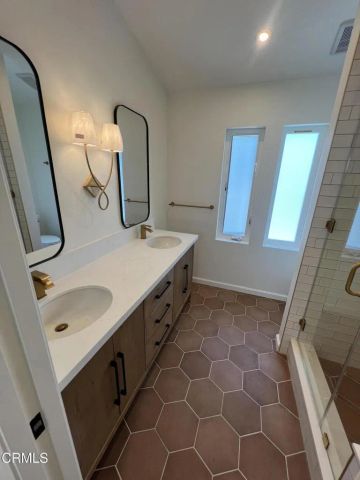 101 N Santa Rosa Street, Ventura, CA 93001