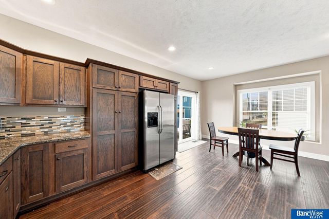 7056 Kentwell Lane, Lincoln, NE 68516
