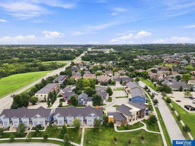 7056 Kentwell Lane, Lincoln, NE 68516