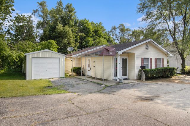 1707 Miller Road, Kalamazoo City, MI 49001