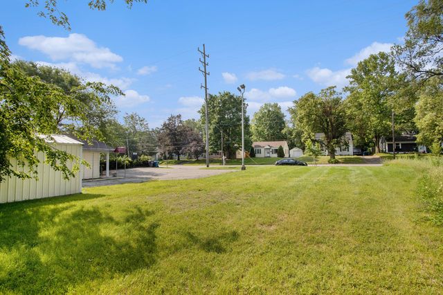 1707 Miller Road, Kalamazoo City, MI 49001