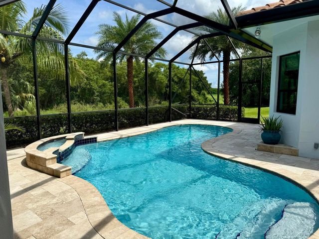 134 SE Fiore Bello, Port St. Lucie, FL 34952