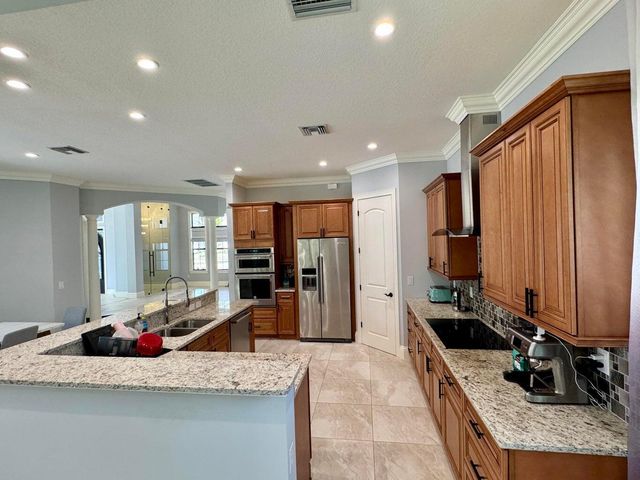 134 SE Fiore Bello, Port St. Lucie, FL 34952