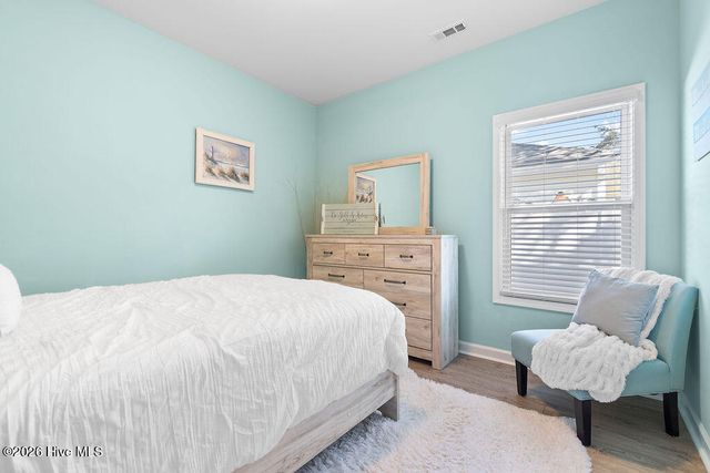 108 NE 36th Street, Oak Island, NC 28465