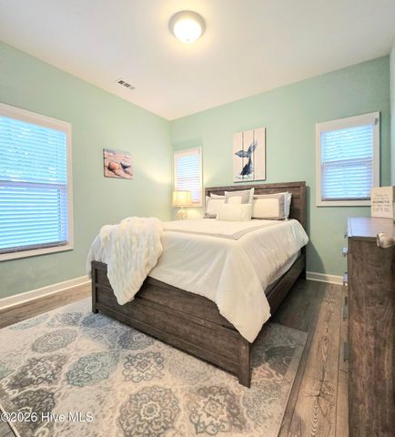 108 NE 36th Street, Oak Island, NC 28465