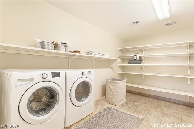 909 Aspen Hollow Court, North Las Vegas, NV 89084