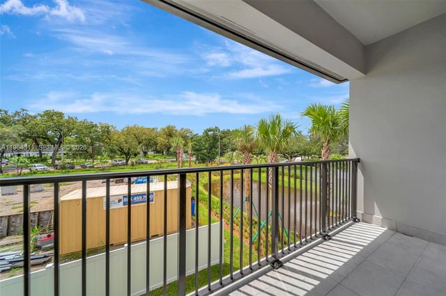 1454 SW 23rd St, Fort Lauderdale, FL 33315