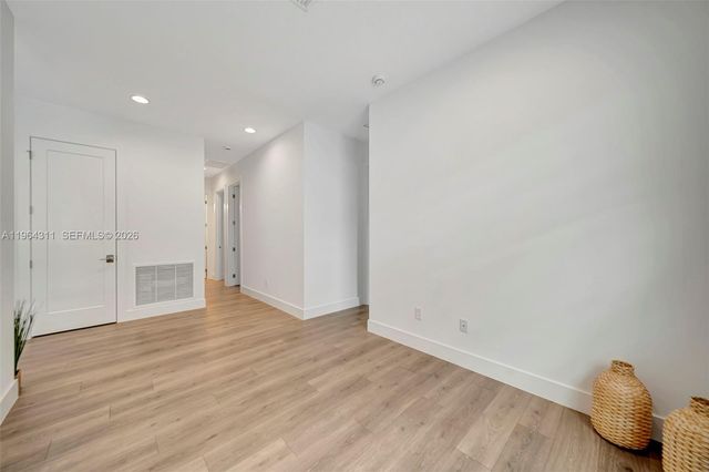 1454 SW 23rd St, Fort Lauderdale, FL 33315