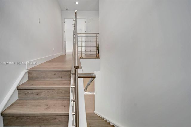 1454 SW 23rd St, Fort Lauderdale, FL 33315