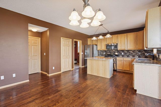 4905 Narcissus Lane N, Plymouth, MN 55446