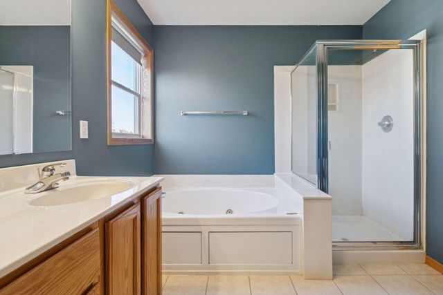 4905 Narcissus Lane N, Plymouth, MN 55446