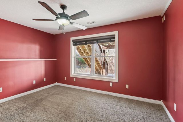 4905 Narcissus Lane N, Plymouth, MN 55446