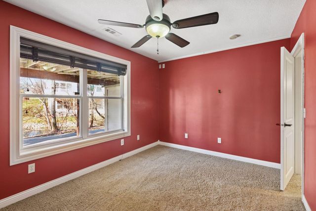 4905 Narcissus Lane N, Plymouth, MN 55446