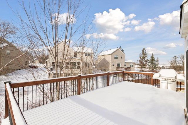 4905 Narcissus Lane N, Plymouth, MN 55446