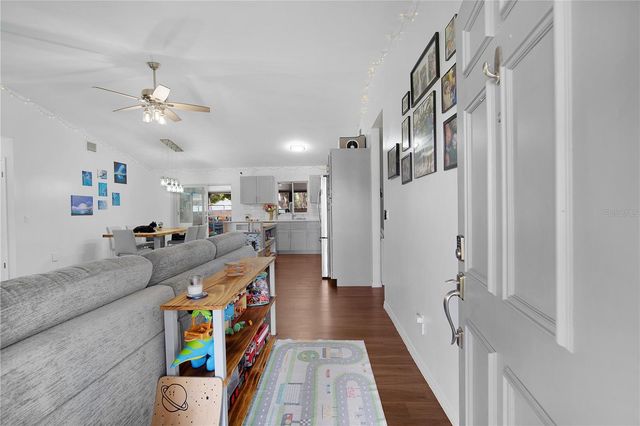 2324 WOODLEAF COURT, Orlando, FL 32837