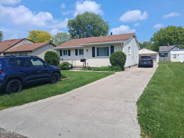 1906 Newport Avenue, Toledo, OH 43613