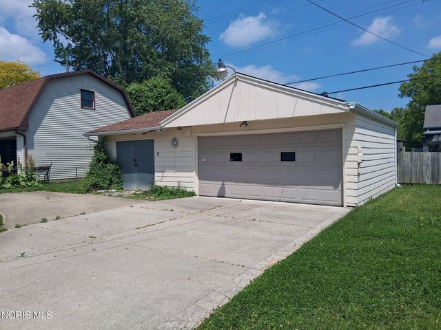 1906 Newport Avenue, Toledo, OH 43613