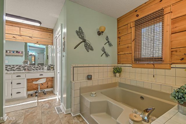 415 Beidleman Road, Bristol, TN 37620