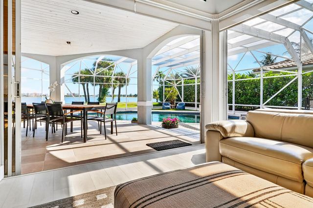 6 Cloister Circle, West Palm Beach, FL 33401