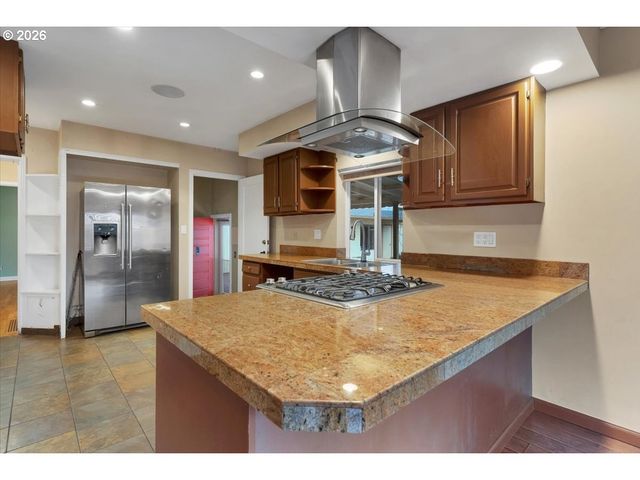 3330 Sw 87TH Ave, Portland, OR 97225