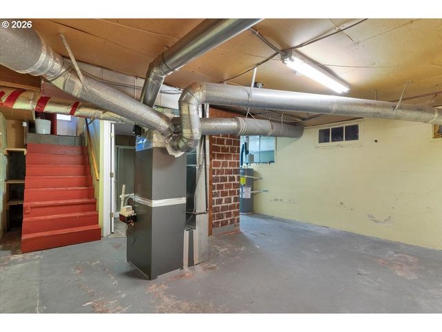 3330 Sw 87TH Ave, Portland, OR 97225