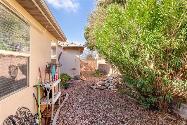 1542 W 1270 N, St. George, UT 84770