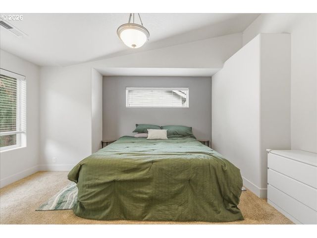 10565 Ne AVERY Way, Hillsboro, OR 97006