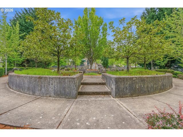 10565 Ne AVERY Way, Hillsboro, OR 97006