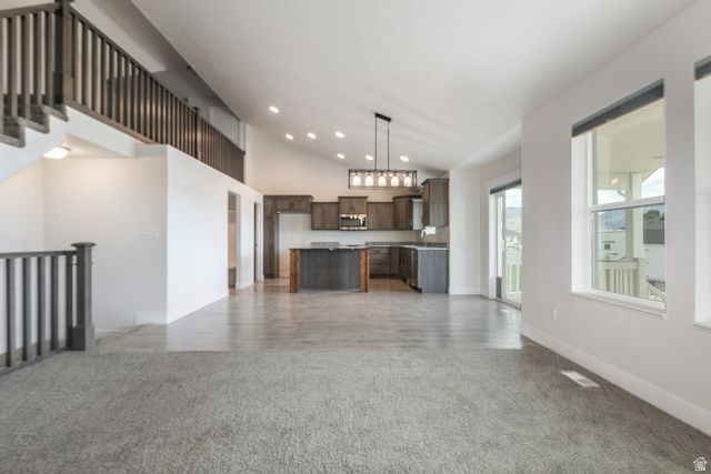 2543 W 3100 N, Farr West, UT 84404