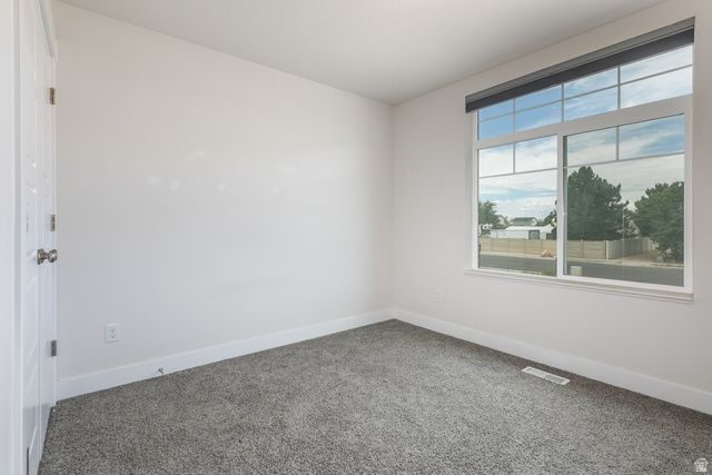 2543 W 3100 N, Farr West, UT 84404
