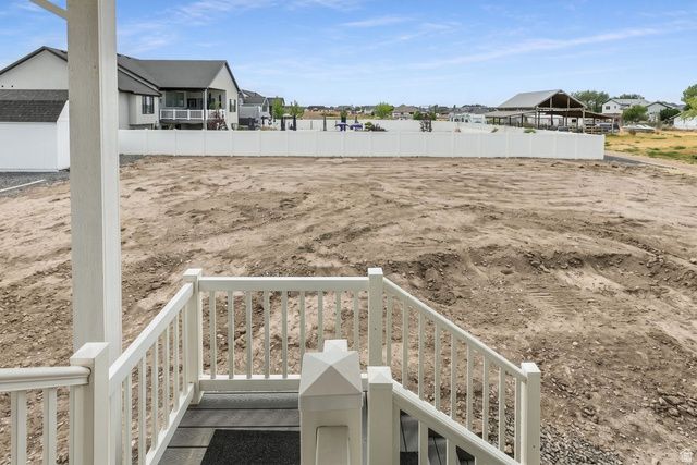 2543 W 3100 N, Farr West, UT 84404