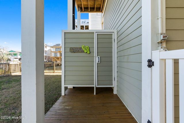 392 Ocean Boulevard W, Supply, NC 28462