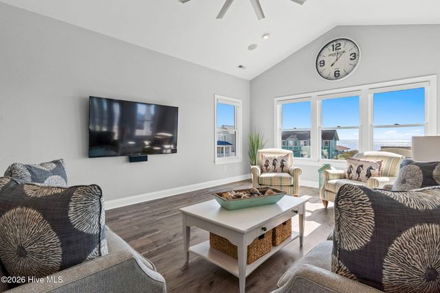 392 Ocean Boulevard W, Supply, NC 28462