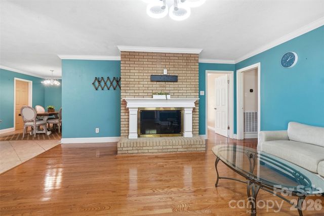 6108 Mallard Drive, Charlotte, NC 28227