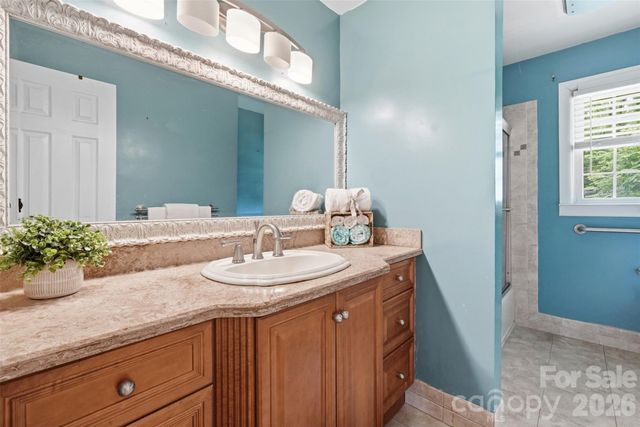 6108 Mallard Drive, Charlotte, NC 28227